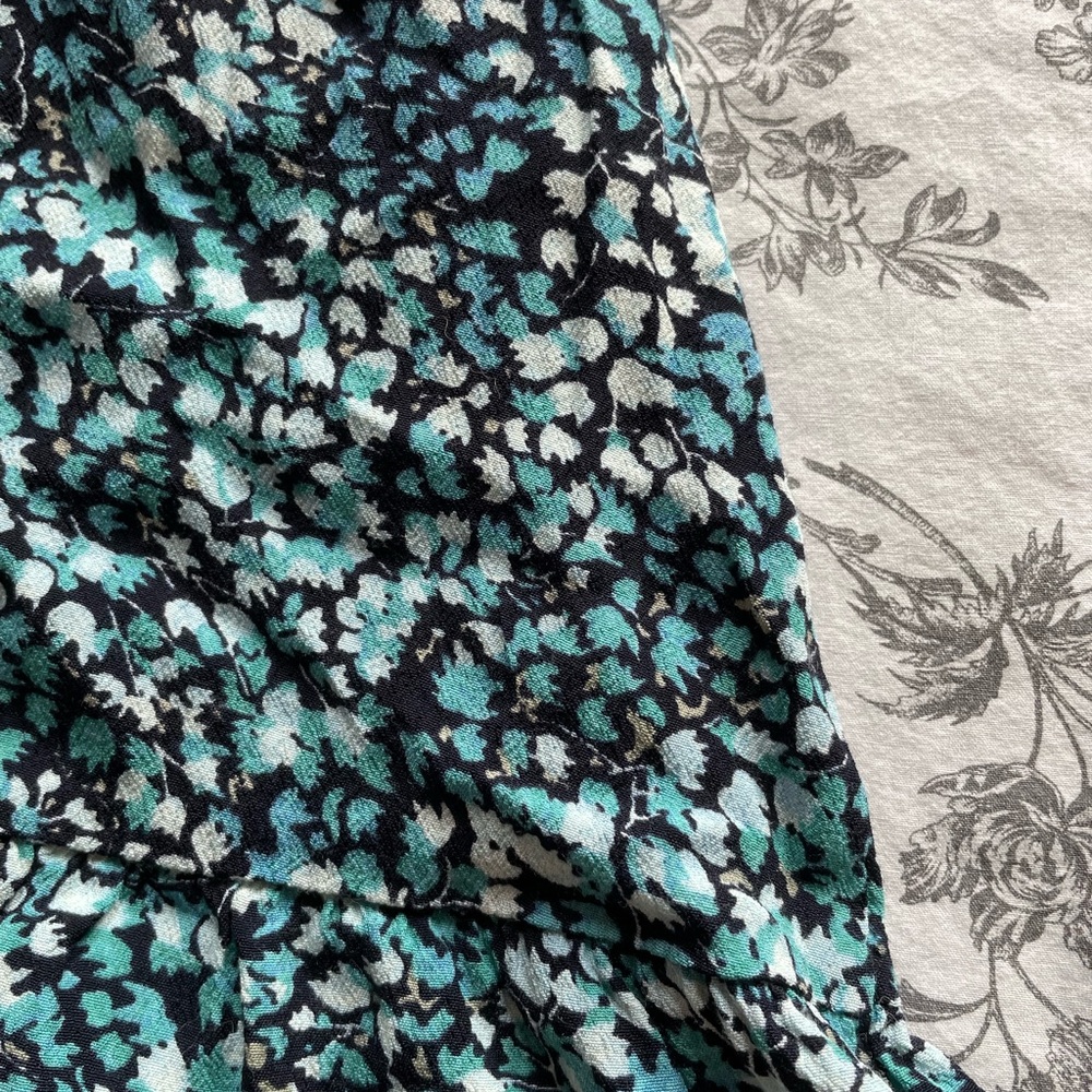 LOFT Ruffle Tiered Tank - Picture 3 of 7